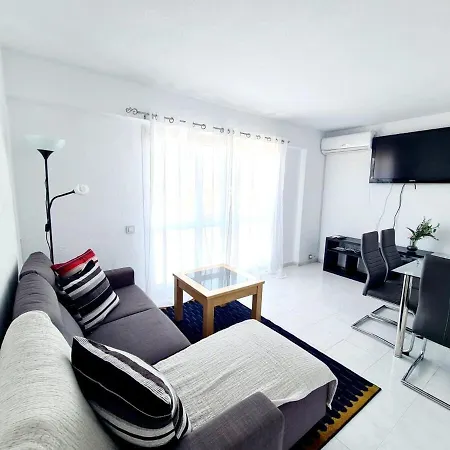 Apartamento 2 Hab. Con Vistas En Benalmadena Exterior photo